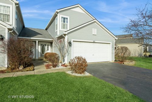 651 Wedgewood Circle, Lake In The Hills, IL, 60156 | Card Image