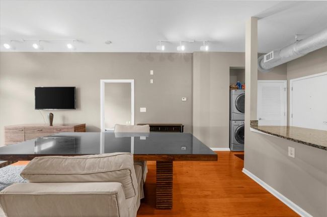 UNIT-1608 - 5300 Peachtree Rd, Condo with 2 bedrooms, 2 bathrooms and 2 parking in Chamblee GA | Image 14