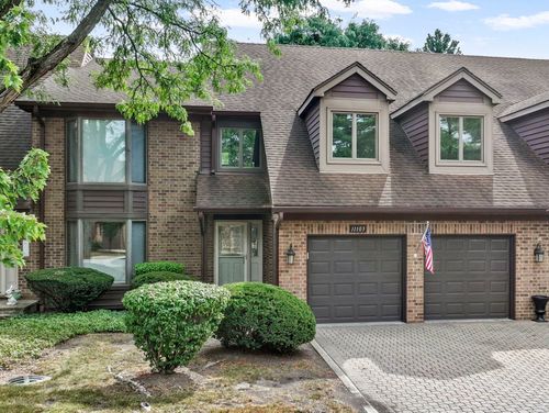 11103-11103 Regency Dr, Westchester, IL, 60154-5638 | Card Image