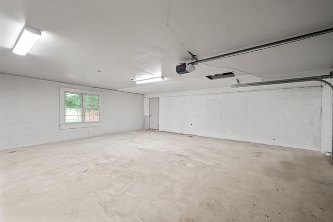 5615 Carlburt St, House other with 3 bedrooms, 3 bathrooms and null parking in West Bloomfield MI | Image 38