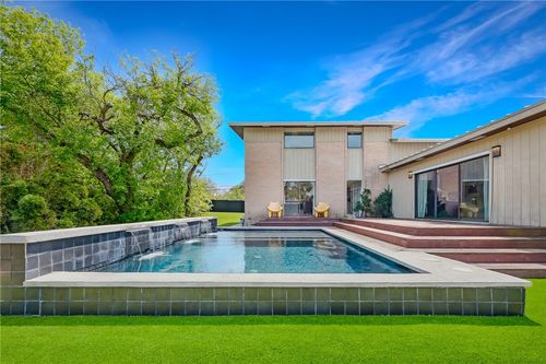 225 Chenoweth Dr, Corpus Christi, TX, 78404-1607 | Card Image