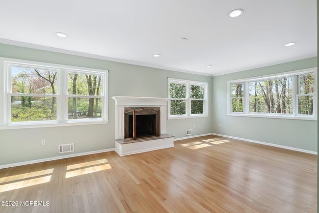 53 Birchwood Ct, House other with 3 bedrooms, 3 bathrooms and null parking in Tinton Falls NJ | Image 18