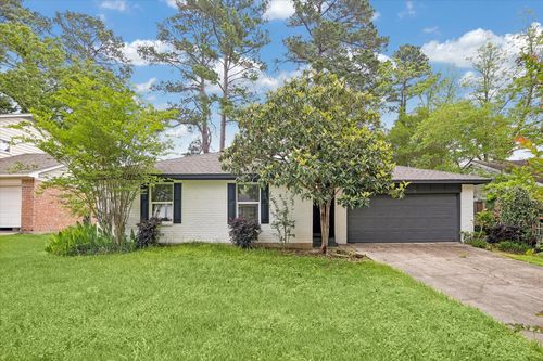 220 Hartford Dr, Conroe, TX, 77303-1804 | Card Image