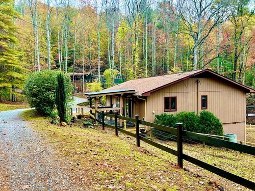 437 Ammons Rd, Franklin, NC, 28734-4702 | Card Image