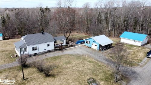 7320 Highway 522, Golden Valley, ON, P0H1N0 | Card Image