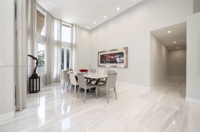 3425 Saddlebrook Ln, House other with 5 bedrooms, 6 bathrooms and null parking in Weston FL | Image 9