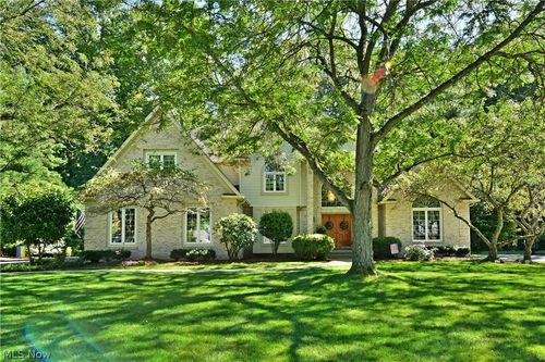 1925 Brittainy Oaks Trl Ne, Warren, OH, 44484-3959 | Card Image