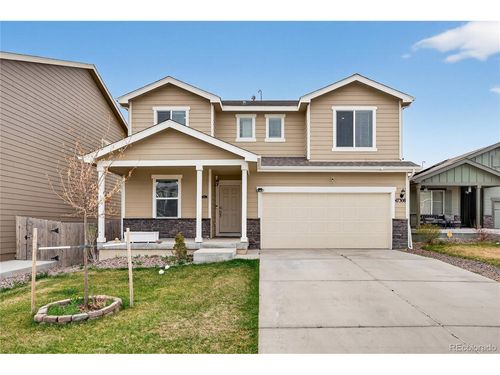47308 Clover Ave, Bennett, CO, 80102-8623 | Card Image