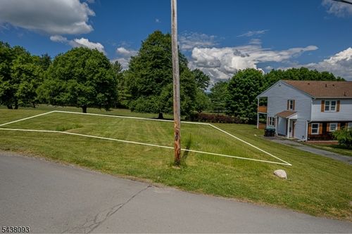 316 Shore Dr, Montague, NJ, 07827 | Card Image