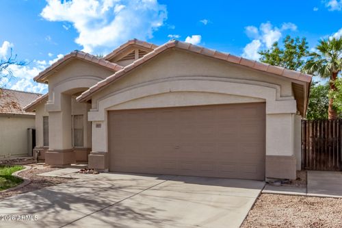 1077 W Laurel Ave, Gilbert, AZ, 85233-4223 | Card Image