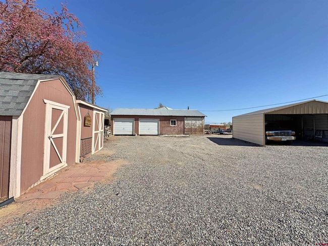 5760 Highway 348, House other with 3 bedrooms, 2 bathrooms and null parking in Olathe CO | Image 37