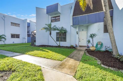 apt-10a-2774 S University Dr, Davie, FL, 33328-1418 | Card Image
