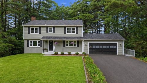 29 Dickens St, Nashua, NH, 03062-3242 | Card Image