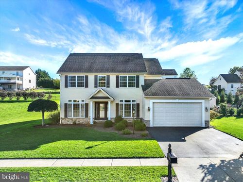 3929 Trayer Ln, MECHANICSBURG, PA, 17050-5014 | Card Image