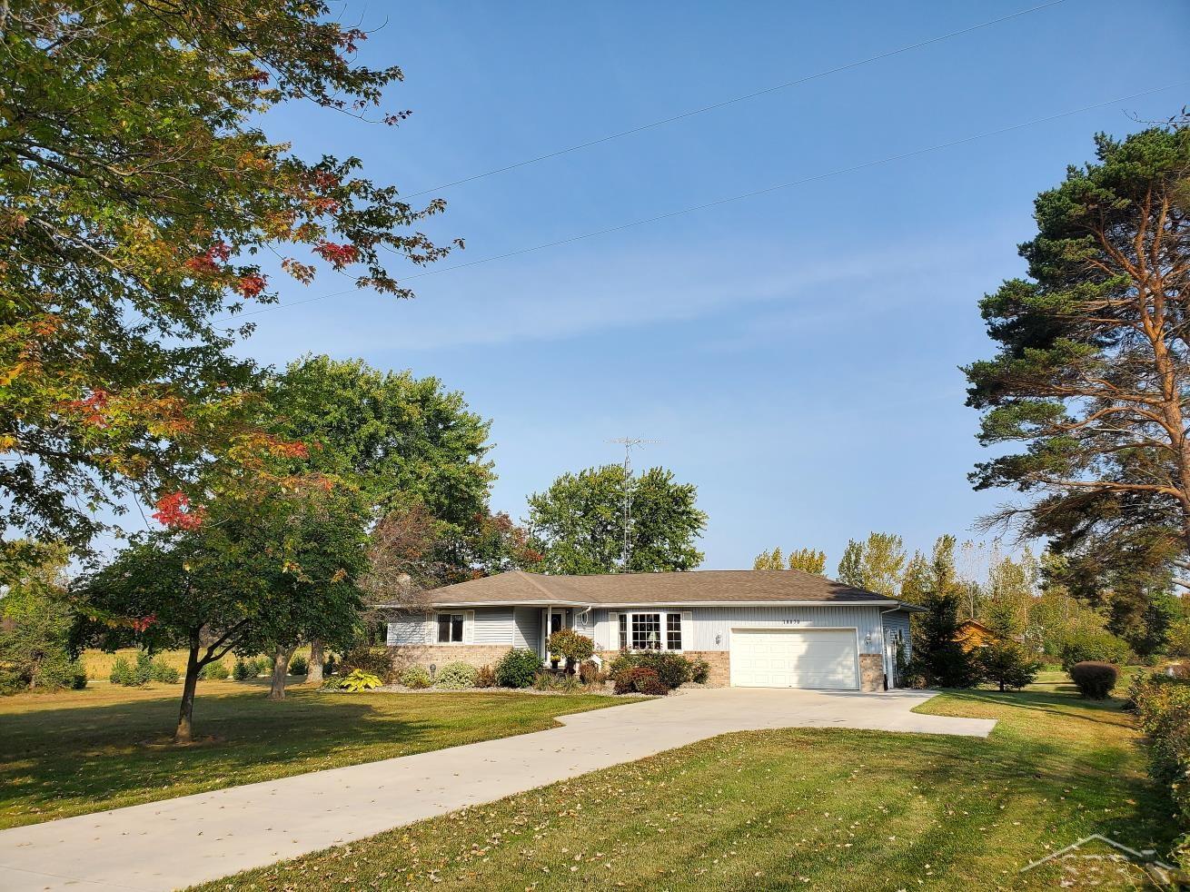 Dice Rd, Merrill, MI 48637