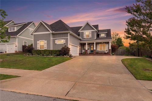 802 Hampstead Heath, Cave Springs, AR, 72718-5501 | Card Image