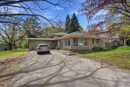 2 Ruskin Crt, London, ON, N6G1S8 | Card Image