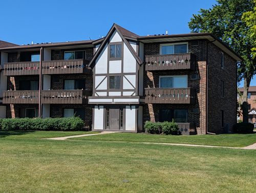 7-1003 Centurion Ln, Vernon Hills, IL, 60061-1148 | Card Image