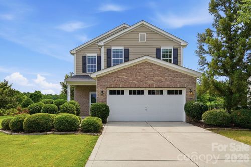 5010 Houndscroft Rd, Indian Trail, NC, 28079-8818 | Card Image
