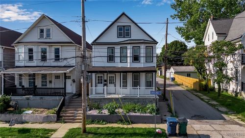 286 Carolina St, Buffalo, NY, 14201-2111 | Card Image