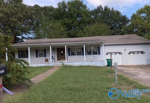 1607 Tennessee Street, Sheffield, AL, 35660 | Card Image