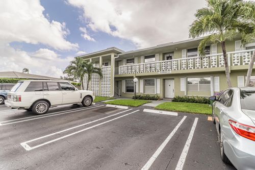 201-2460 Juniper Dr, Delray Beach, FL, 33445-5919 | Card Image