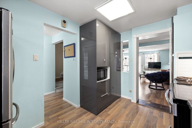 2013 Stonehenge Cres, Condo with 3 bedrooms, 2 bathrooms and null parking in Ottawa ON | Image 4