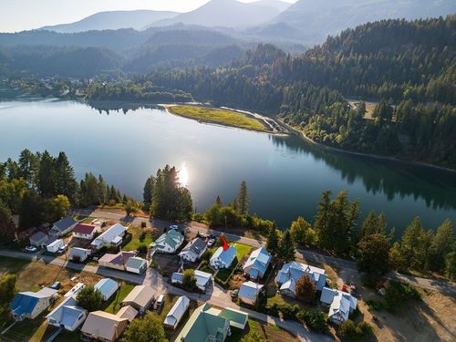 409 Pend Oreille Blvd, Metaline Falls, WA, 99153-5149 | Card Image