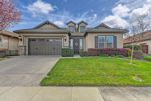 2104 Benton Loop, Roseville, CA, 95747-8809 | Card Image