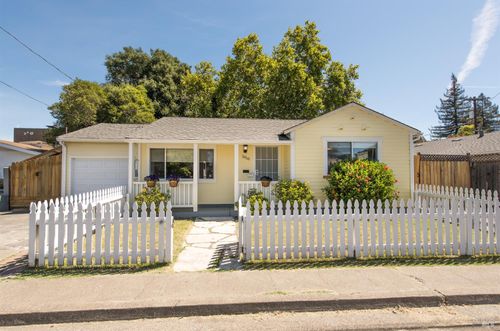 1010 Morgan Street, Santa Rosa, CA, 95401 | Card Image