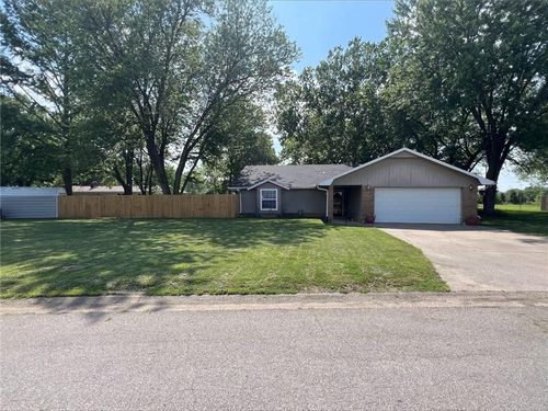 308 Caroline Dr, Frontenac, KS, 66763-2255 | Card Image