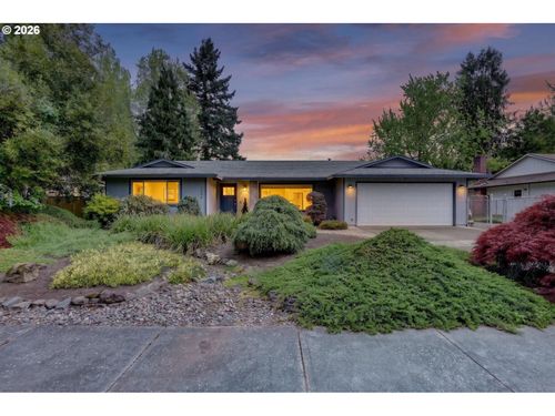 1800 159th Ave, Portland, OR, 97230-5616 | Card Image