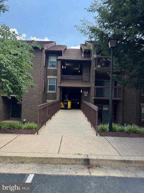 apt-202-7804 Guildberry Ct, GAITHERSBURG, MD, 20879-5366 | Card Image
