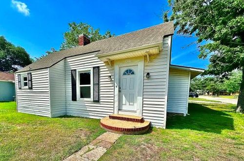 312 2nd St, Cuero, TX, 77954-2542 | Card Image