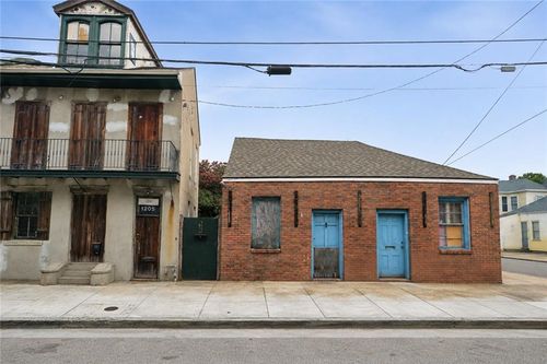 1201 B St Philip Street, New Orleans, LA, 70116 | Card Image