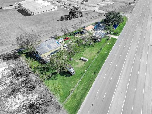 2900 W Highway 6, Alvin, TX, 77511-7596 | Card Image