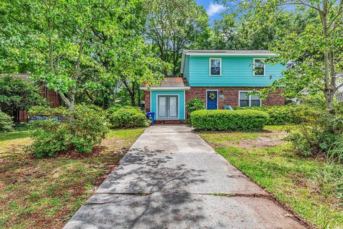 715 9th Ave S, Surfside Beach, SC, 29575-3313 | Card Image