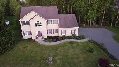 7899 E Ridge Pointe Dr, Fayetteville, NY, 13066-9518 | Card Image