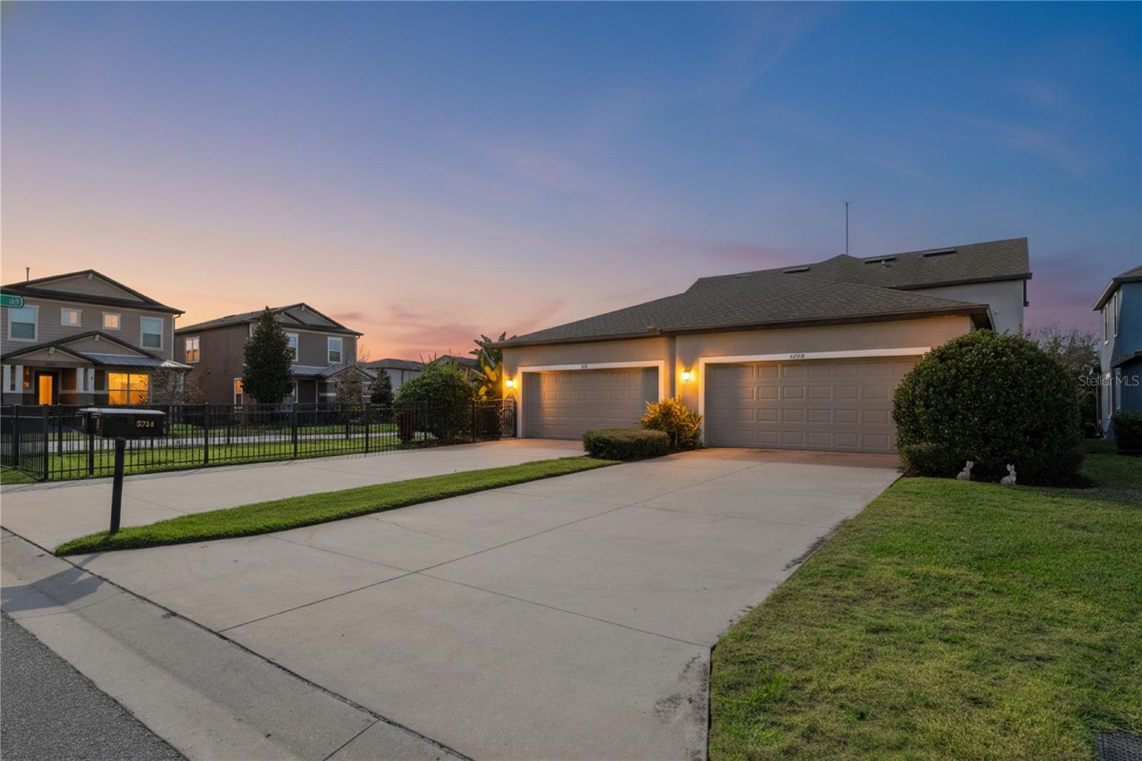 Residential in LITHIA 2