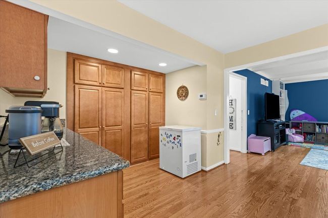 21950 Heatherbrae Way S, House other with 4 bedrooms, 3 bathrooms and null parking in Novi MI | Image 17