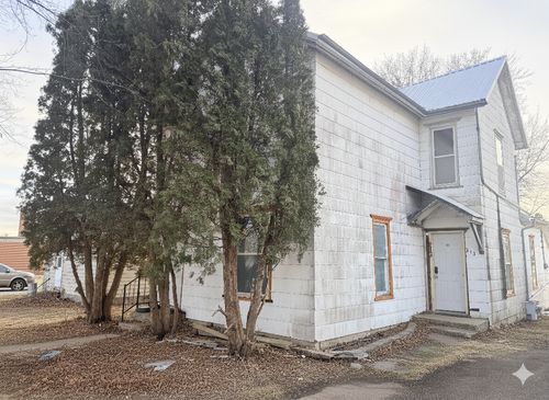 213 S Lafayette Ave, Fulda, MN, 56131-1413 | Card Image