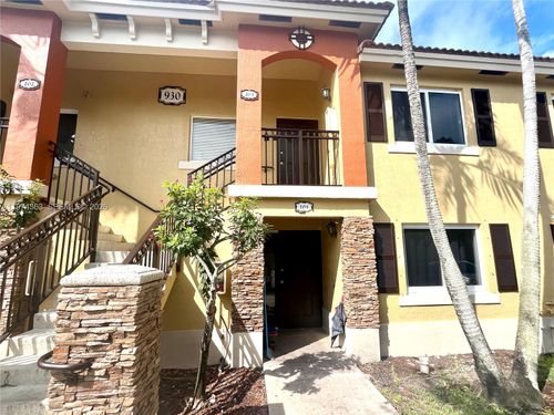 203-930 Ne 33rd Ter, Homestead, FL, 33033-5386 | Card Image