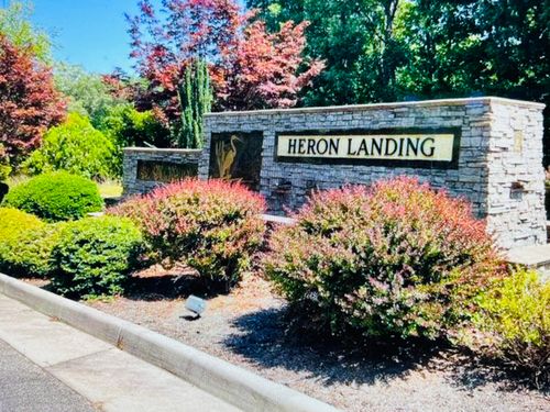 Lot 84 Heron Pointe Dr, Gretna, VA, 24557 | Card Image