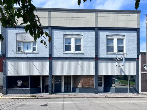 116 1/2 E Church St, Alexandria, IN, 46001-2006 | Card Image