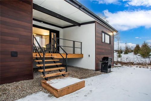 34 Indiana Rd W, Hagersville, ON, N0A1H0 | Card Image