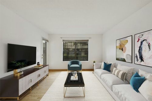 apt-115-8210 Bent Tree Rd, Austin, TX, 78759-8324 | Card Image