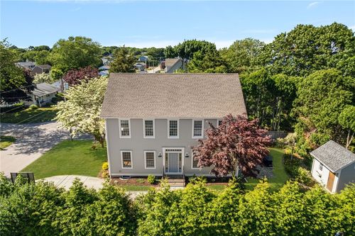 42 Camden Rd, Narragansett, RI, 02882-2017 | Card Image