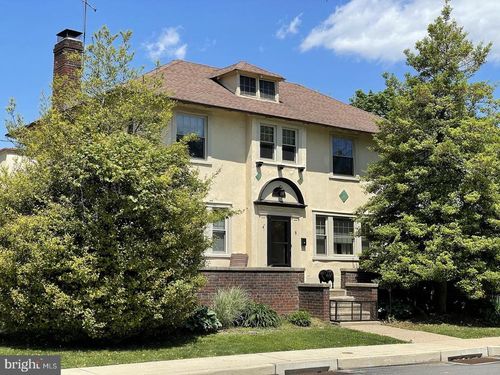 2f-8 Montgomery Ave, GLENSIDE, PA, 19038-8243 | Card Image