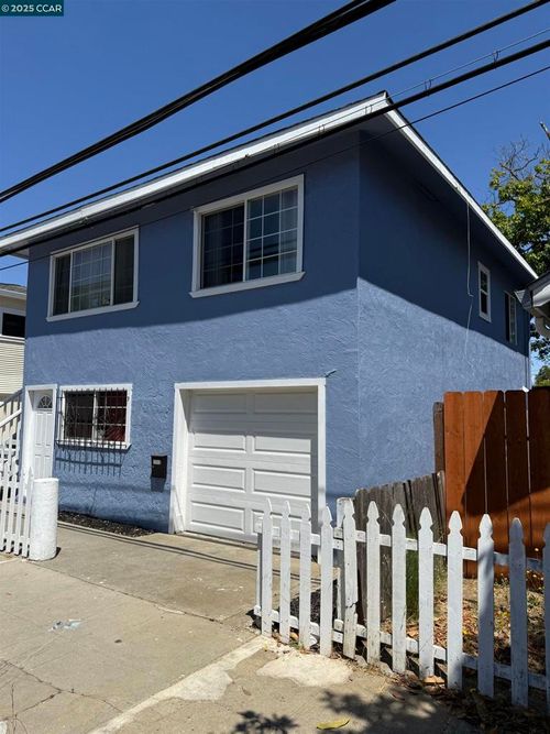 1712 Marin St, Vallejo, CA, 94590-3821 | Card Image