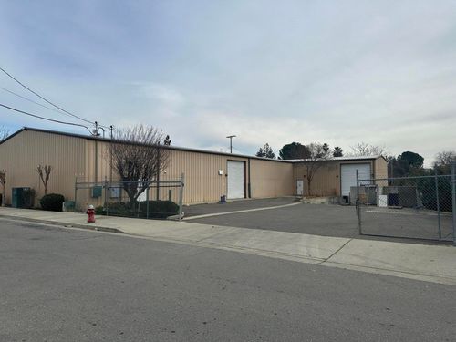 2649 Favretto Avenue, Redding, CA, 96001 | Card Image